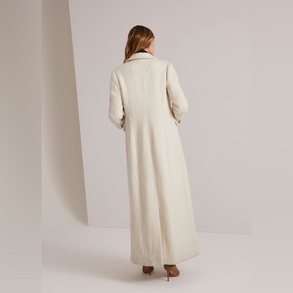 Favorite Daughter The City Coat in White Boucle - Picture 7 of 12